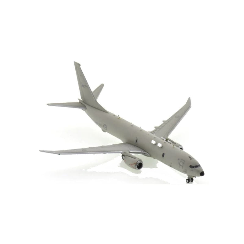 Load image into Gallery viewer, RAAF P-8A Poseidon Die Cast Model 1:400 Scale - Cadetshop
