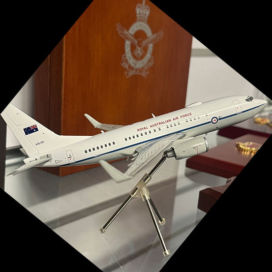 RAAF B737-700S Die Cast Model 1:200 Scale A36-001 - Cadetshop