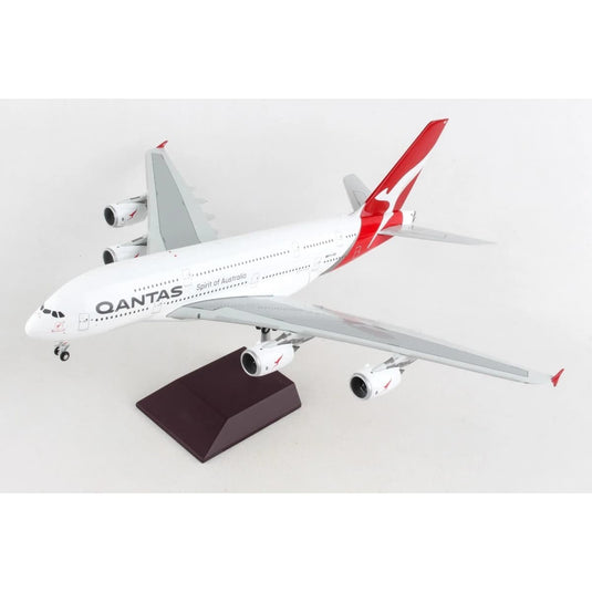 QANTAS A380-800 Die Cast Model 1:200 Scale - Cadetshop