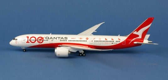 QANTAS B787-9 Dreamliner Model 1:400 Scale 