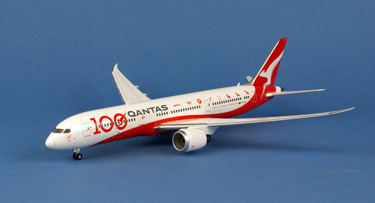 QANTAS B787-9 Dreamliner Model 1:400 Scale 