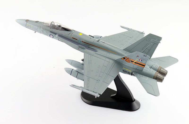 Load image into Gallery viewer, RAAF F/A-18A Hornet Die Cast Model 1:72 Scale ARDU A21-32
