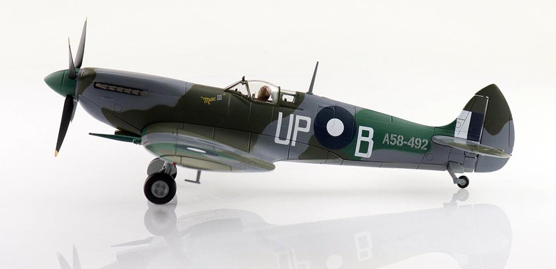 Load image into Gallery viewer, RAAF Supermarine Spitfire MK.VIII Mac III 1:48
