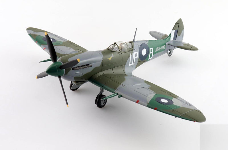 Load image into Gallery viewer, RAAF Supermarine Spitfire MK.VIII Mac III 1:48
