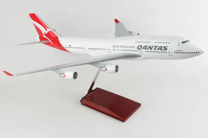 QANTAS 747-400 Model 1:100 Scale - Cadetshop