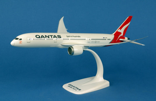 QANTAS Boeing 787-9 Dreamliner VH-ZNA 1:200 - Cadetshop