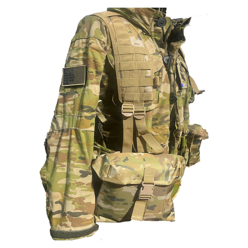 Load image into Gallery viewer, Webbing Set AMC Military Load Bearing Carry System L/XL - Cadetshop
