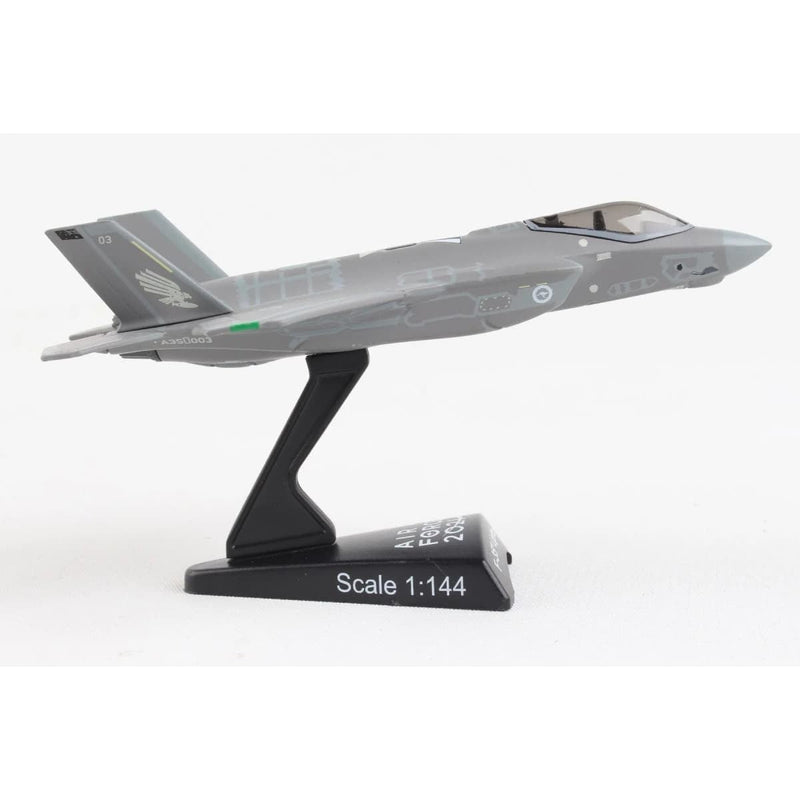 Load image into Gallery viewer, RAAF F-35 Lightning Die Cast Model 1:144 Scale - Cadetshop
